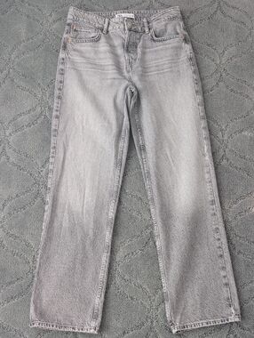 Zara Light Gray Denim Jeans
